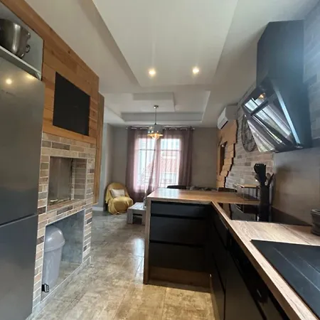 Comme A La Maison Narbonne Extérieur photo